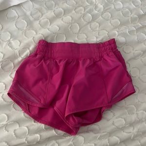 sonic pink lululemon shorts